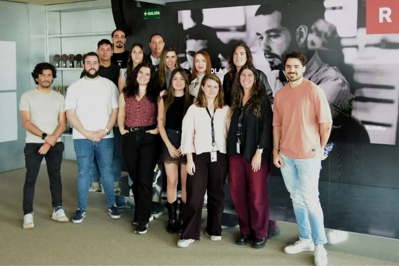 Alumnos de neoland visitan Redbility